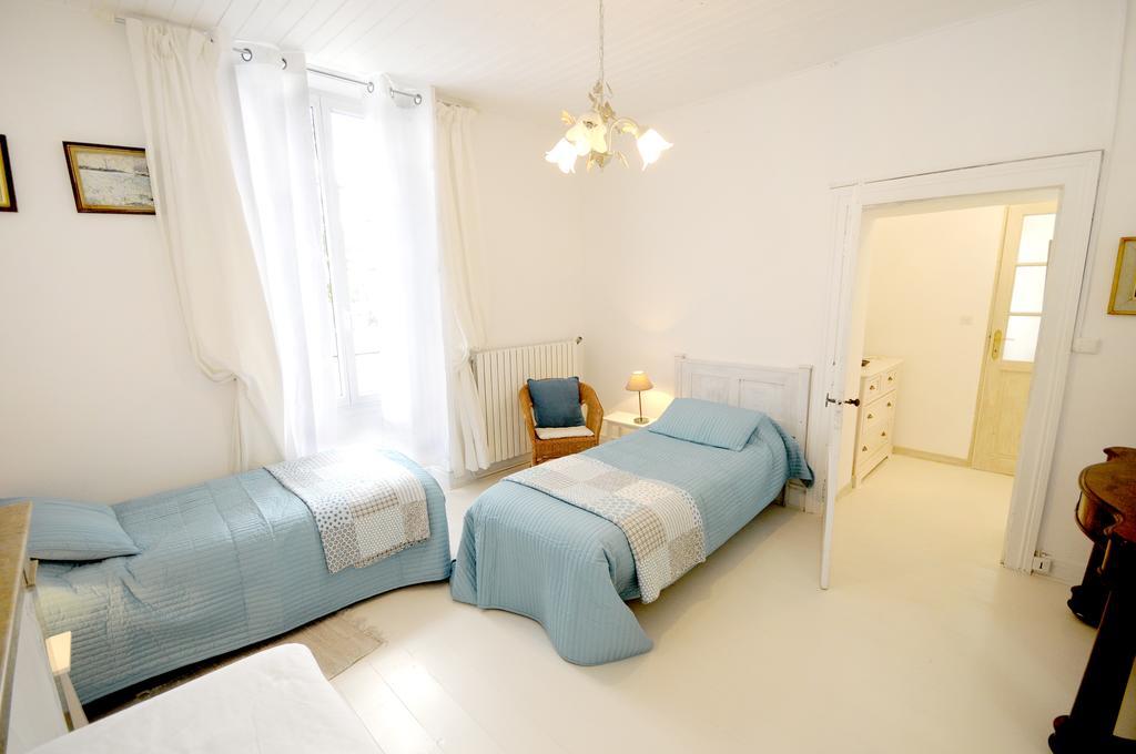 Bed and Breakfast Chez Madeleine Saint-Colomb-de-Lauzun Номер фото